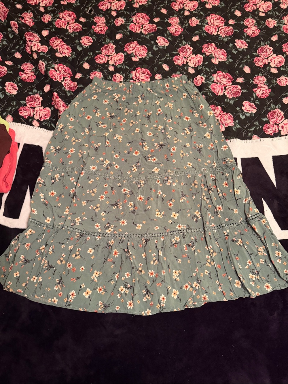 Tiered Floral Midi Skirt in Sage Green